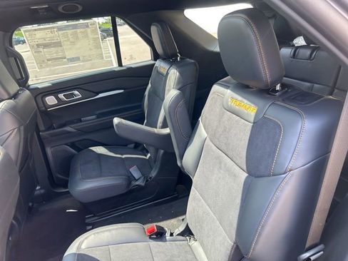 New 2026 Ford Explorer Tremor w/ Tremor Ultimate Package AWD/4WD image 18