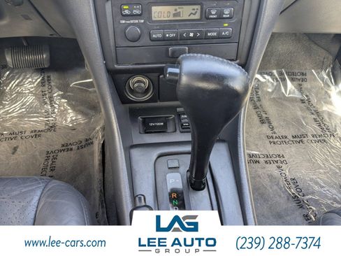 Used 2000 Toyota Solara SLE image 18