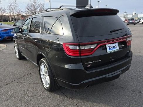 Used 2024 Dodge Durango GT image 3