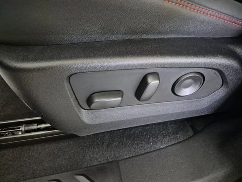 New 2026 Chevrolet Colorado Z71 w/ Technology Package image 16