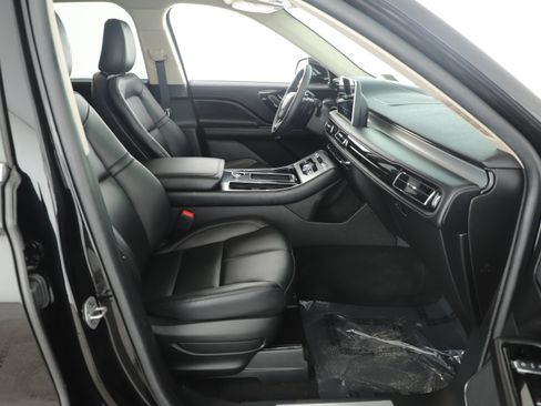 Used 2023 Lincoln Aviator 2WD w/ Premium Package image 11