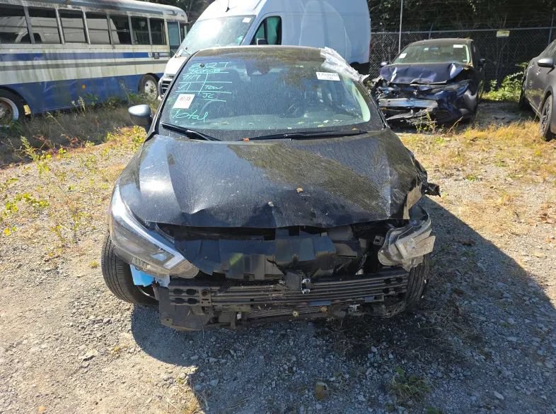 Used 2025 Nissan Versa S w/ Trunk Package FWD image 5