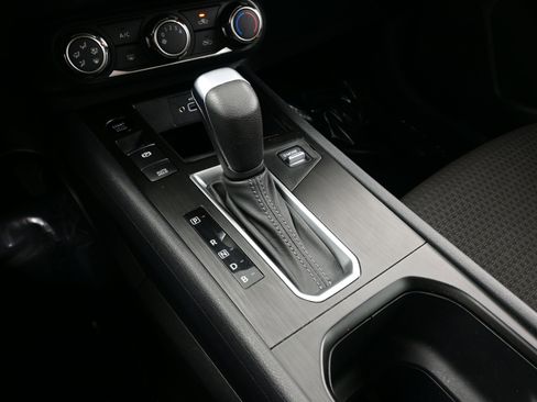 Used 2025 Nissan Kicks S image 21