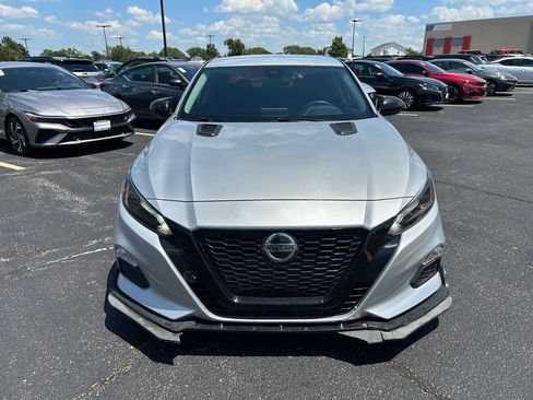 Used 2021 Nissan Altima 2.5 SV FWD image 4