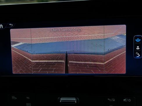 Used 2025 Mercedes-Benz Sprinter 2500 image 18