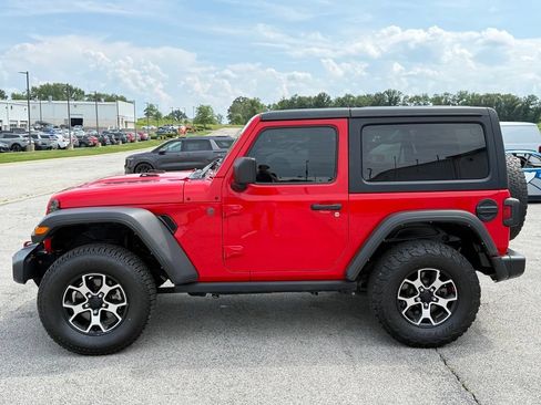 Used 2021 Jeep Wrangler Rubicon AWD/4WD image 4