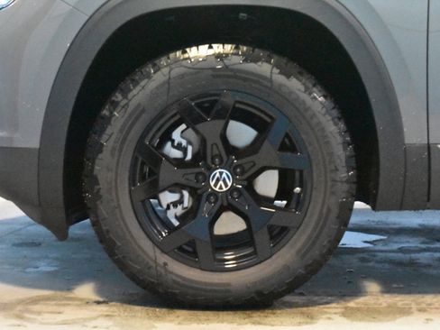 New 2026 Volkswagen Atlas Peak Edition AWD/4WD image 20