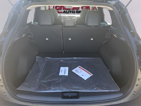 New 2026 Nissan Kicks SR image 19