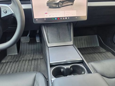 Used 2025 Tesla Model 3 Long Range RWD image 34