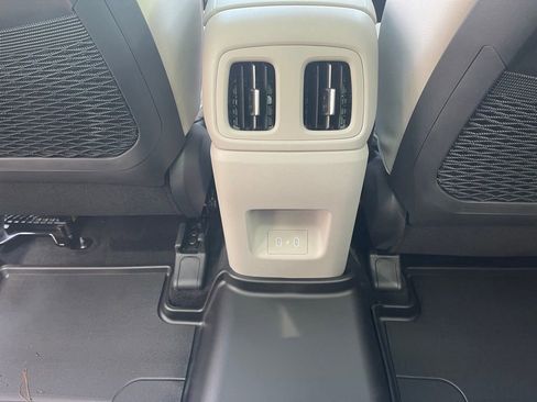 New 2026 Hyundai Tucson Limited AWD/4WD image 12
