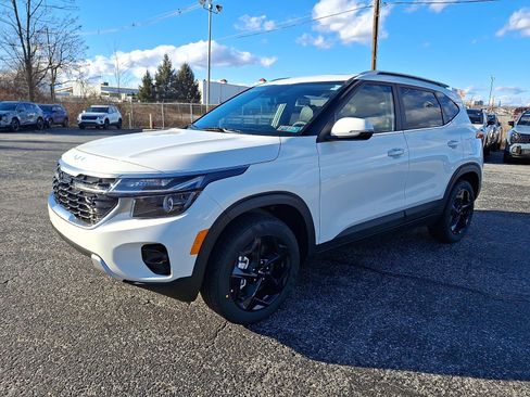 New 2026 Kia Seltos EX image 4