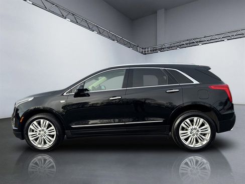Used 2019 Cadillac XT5 Premium Luxury image 2