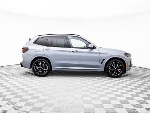 Certified 2024 BMW X3 xDrive30i w/ Premium Package w/ZPA image 6