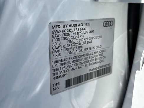 Used 2024 Audi Q3 2.0T Premium image 7