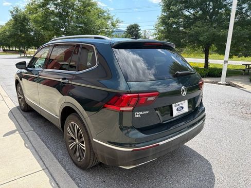 Used 2018 Volkswagen Tiguan SEL AWD/4WD image 5