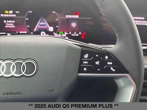 New 2025 Audi Q5 Premium Plus image 18
