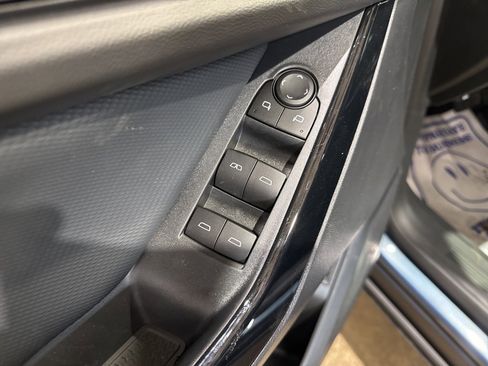 New 2026 Chevrolet Equinox LT w/ Convenience Package II image 21