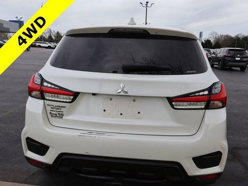 Used 2021 Mitsubishi Outlander Sport SE image 21