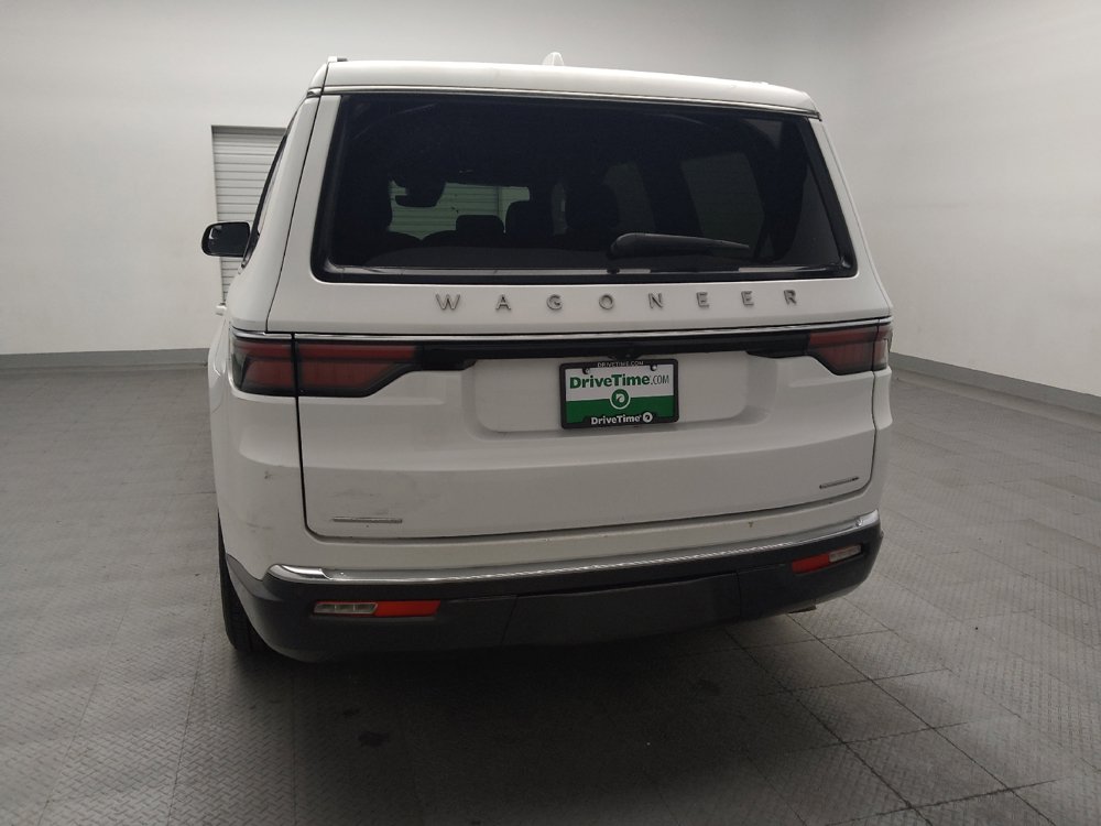 Used 2022 Jeep Wagoneer Series III AWD/4WD image 6