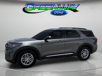 Used 2025 Ford Explorer Active