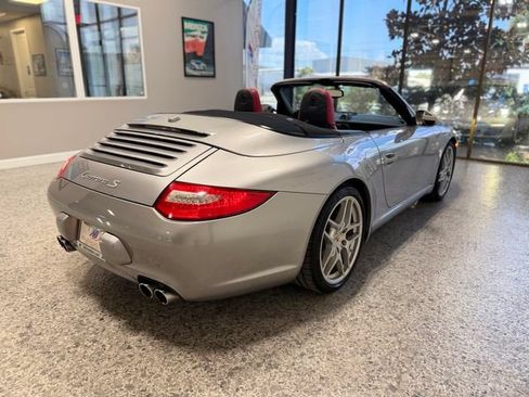 Used 2010 Porsche 911 Carrera S RWD image 9