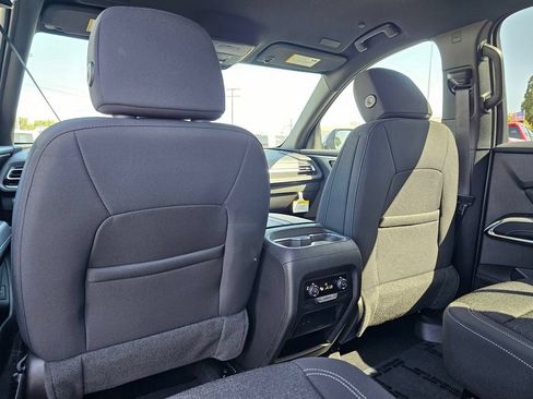 New 2026 Chevrolet Traverse LT FWD image 19