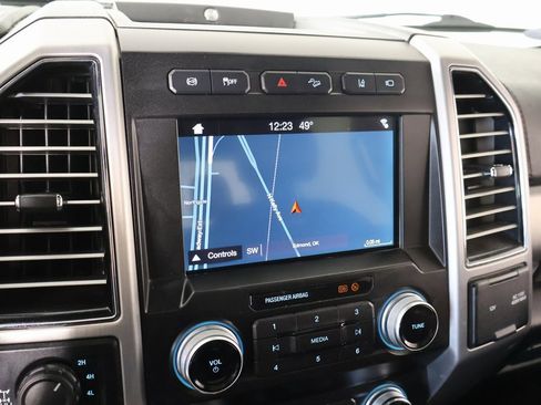 Used 2019 Ford F250 Platinum w/ Platinum Ultimate Package image 7