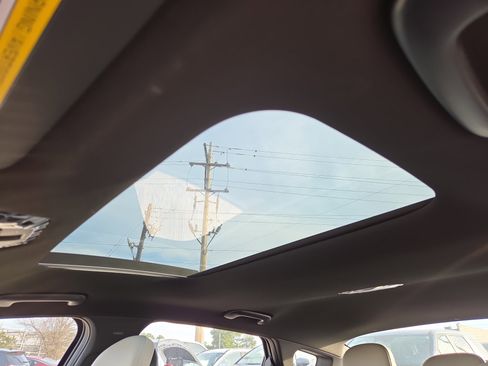 New 2025 Kia K4 GT-Line image 14