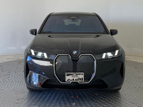 New 2026 BMW iX xDrive60 w/ Premium Package image 5