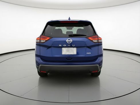 Used 2025 Nissan Rogue SV AWD/4WD image 7