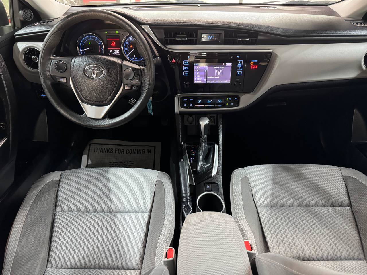 Used 2019 Toyota Corolla LE FWD image 33