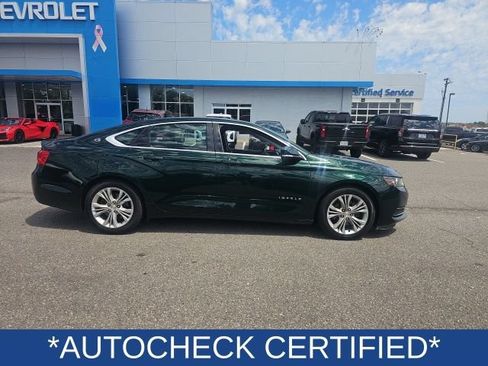 Used 2015 Chevrolet Impala LT w/ Convenience Package FWD image 2