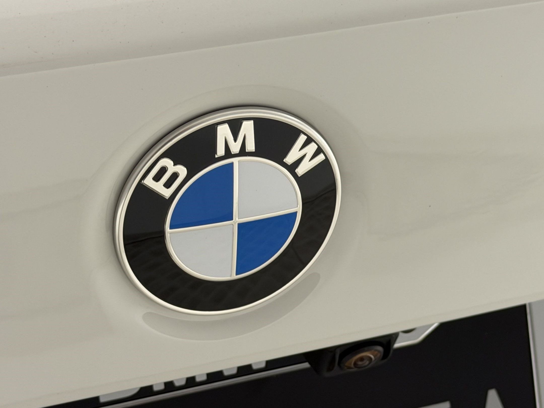 New 2026 BMW 330i Sedan w/ Convenience Package RWD image 32