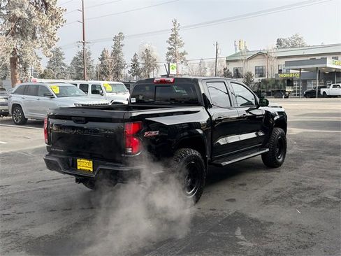 Used 2024 Chevrolet Colorado Z71 w/ Z71 Convenience Package 2 image 7