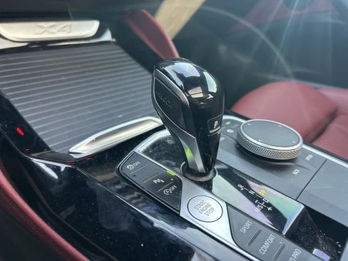 Used 2022 BMW X4 xDrive30i w/ Convenience Package image 34