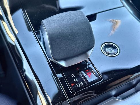 Used 2025 Land Rover Range Rover Sport Dynamic SE image 27