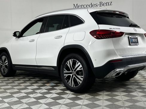 Certified 2025 Mercedes-Benz GLA 250 4MATIC image 6