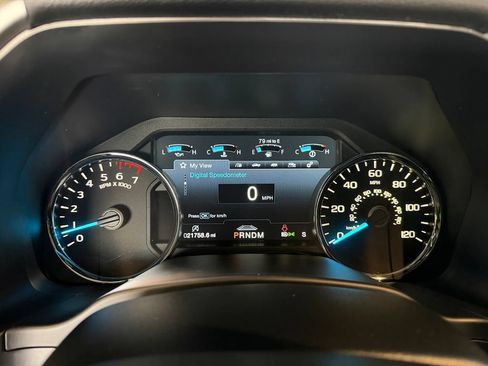 Used 2019 Ford F150 Lariat w/ Equipment Group 502A Luxury AWD/4WD image 25