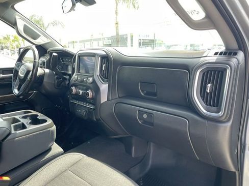 Used 2020 GMC Sierra 1500 SLE w/ SLE Value Package RWD image 28