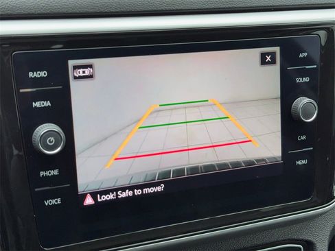 Used 2023 Volkswagen Atlas SE w/ Panoramic Sunroof Package image 25