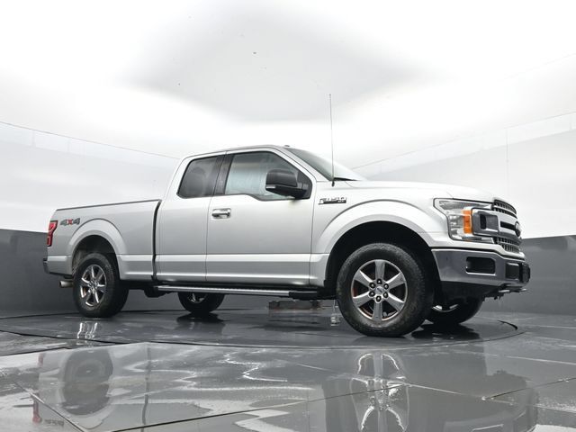 Used 2018 Ford F150 XLT w/ Equipment Group 302A Luxury AWD/4WD image 30