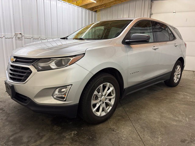 Used 2018 Chevrolet Equinox LS AWD/4WD image 3