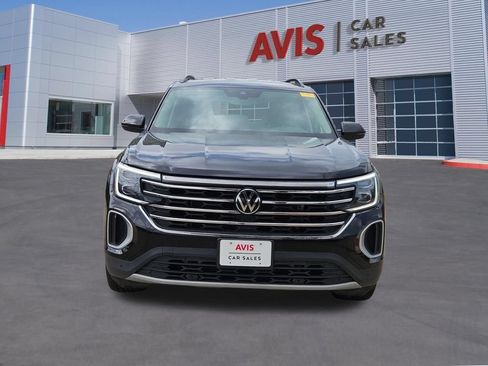 Used 2025 Volkswagen Atlas SE AWD/4WD image 10