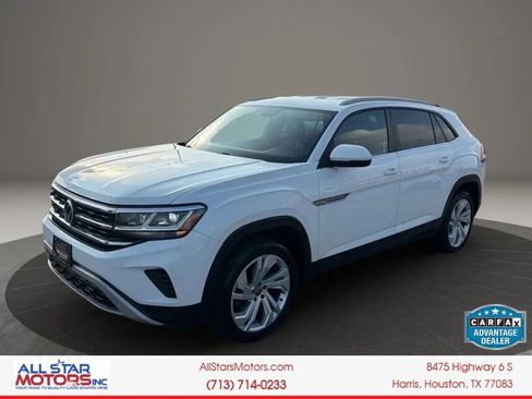 Used 2020 Volkswagen Atlas Cross Sport SE w/ Towing Package AWD/4WD image 3