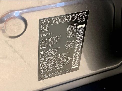 Used 2018 Nissan Rogue SV image 37