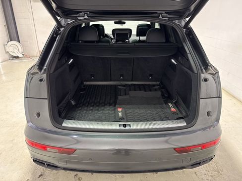 Used 2019 Audi SQ5 Prestige image 39