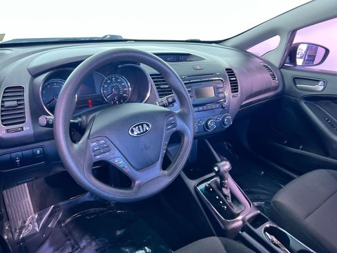 Used 2018 Kia Forte LX image 27