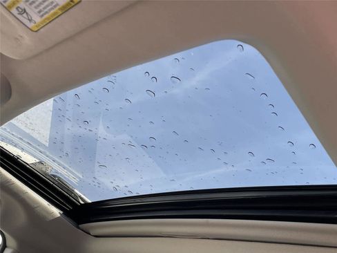 Used 2024 Subaru Outback Touring XT w/ Popular Package #2 image 11