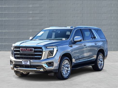 Used 2025 GMC Yukon Elevation image 3