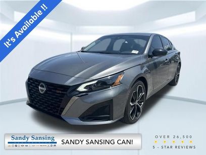 Used 2025 Nissan Altima 2.5 SR
